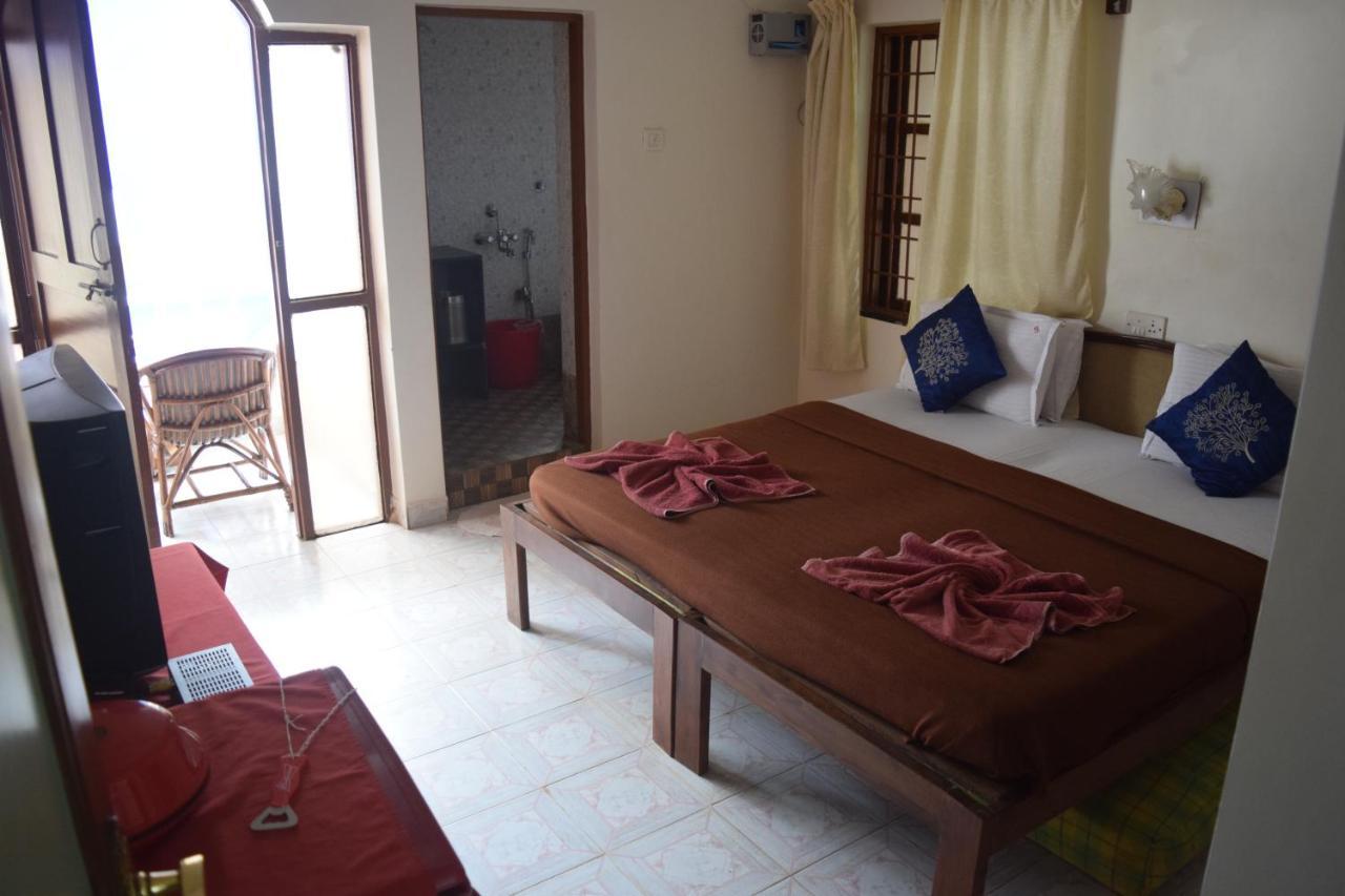 Bribon Guest House 卡兰古特 外观 照片